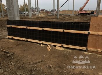 Влаштування цоколя