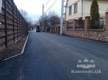 Улаштування асфальтобетонного покриття