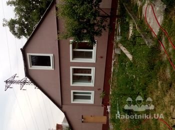 Утепление минеральной ватой, декоративная штукатурка, покраска фасада 2017г.
