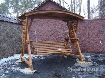 Качеля гостивая