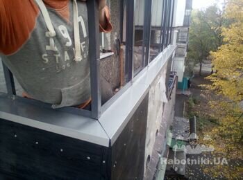 Обшивка и утепление балкона на 4 этаже