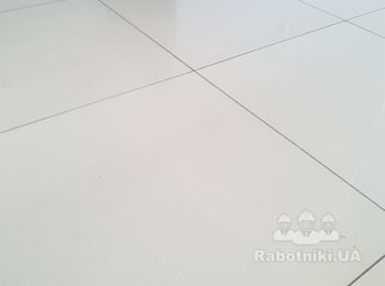 Плитка на полу