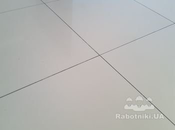 Плитка на полу
