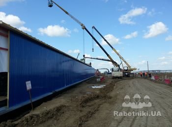 Монтаж сендвзич панелей кровли и фасада