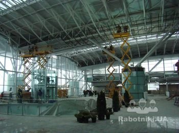Монтаж подвесного потолка терминала Д зал вылета 3й этаж