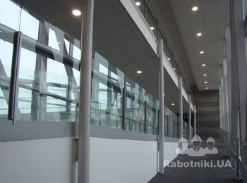 Пассажирский мост фото из внутри