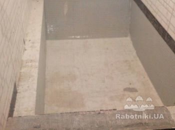 Частичной демонтаж неправильно уложенной плитки