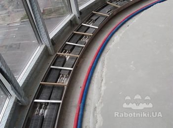 Тот же радиусный отопительный прибор...