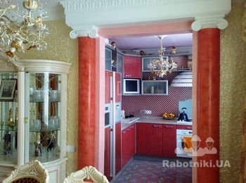 Оформление усиления из швеллера вырезанного проема