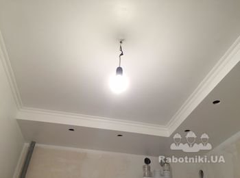 Шпаклёвка и покраска потолка, дууровневый потолок + проводка света, поклейка багета