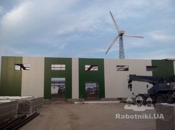 Монтаж стеновых сэндвич панелей.