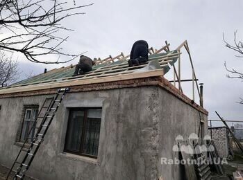 Монтаж мембрани (гідробар'єру) , обрешітки та паробар'єру