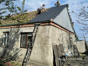 Встановлення профнастилу