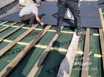 Встановлення профнастилу