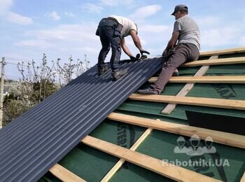 Встановлення профнастилу