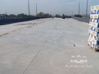 Стяжка готова. Начинаем утепление.