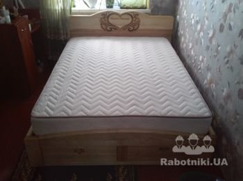 кровати из массива с гравировкой(именная,рисунок,надпись и т.д)