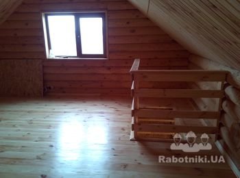 Лестница и пол сосна под лак.