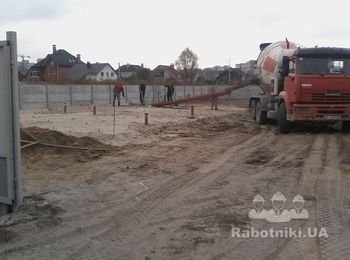 Прием бетона для подбетонки