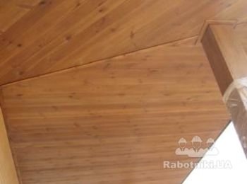 ТТ. Облицовка свесов кровли, монтаж водосточной системы.
www.masterTT.com.ua