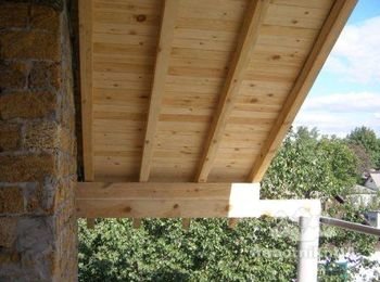 ТТ. Облицовка свесов кровли, монтаж водосточной системы.
www.masterTT.com.ua