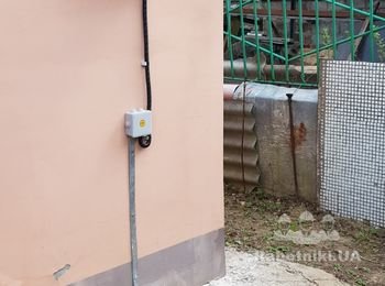 Комплексная работа по сборке силового щита и монтажу контура заземления в частном доме.
Более подробно смотрите на моём канале в Ютуб: https://www.youtube.com/channel/UCH2I45k7tZriJoQ-lNHNToA?view_as=subscriber