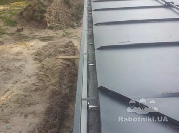 Система антиобледенения водосточных желобов