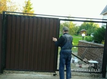 Ворота распашные
Изготавливаем распашные ворота любых размеров. Гарантия на работы от 2-ух лет. Работаем по договору.
Ворота распашные размеры 4х2 . можно ваши размеры Опыт 8 лет.