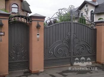 воротаи и забор