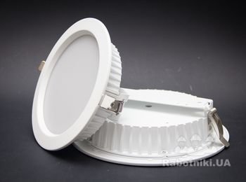 Светильники для освещения внутренних помещений, серия Bozon DownLight