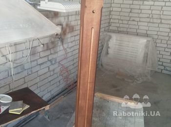 Обшивка бетонной лестницы ясенем, Киев. Петровцы