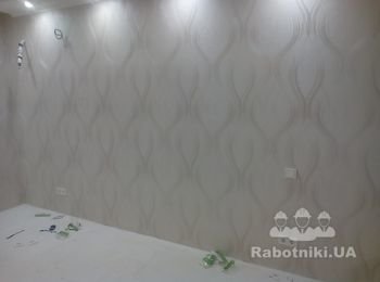 А тут будет кровать рядом с которой уже сделан проходной выключатель,очень удобно для читающих людей!