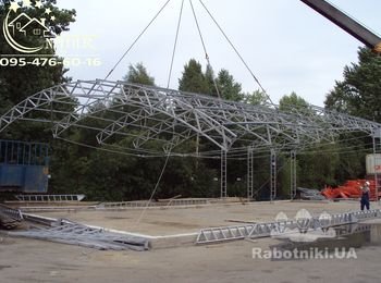 Монтаж ферм и прогонов