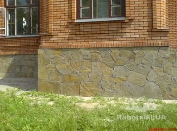 Песчаник цоколь