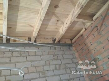 Монтаж деревянного перекрытия на сан.узлом