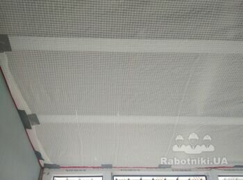 Монтаж металлического каркаса и паробаръера на потолок балкона