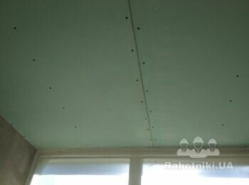 Подшивка металлического каркаса на потолке гипсокартоном