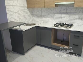 Кухня пол и фартук