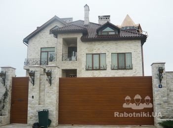 Остекление загородного коттеджа г.Обухов