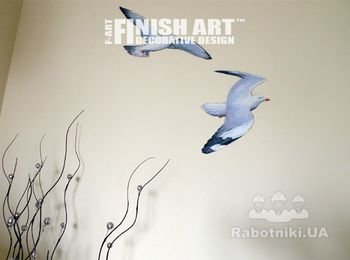 Компания Finish ART выполняет художественную роспись любой сложности и объёмов, согласно эскизов, которые предоставляют заказчики.  Так же, при необходимости, сотрудники Finish ART смогут подобрать необходимый рисунок, который подчеркнет Ваш интерьер. Стоимость работы составляет от 5,00 евро/дм2 и зависит от её сложности.