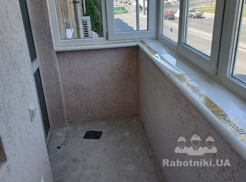 внутренняя отделка балкона