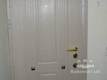 двери страж Престиж
http://vsidveri.kiev.ua/index.php/kolektsiya-prestizh