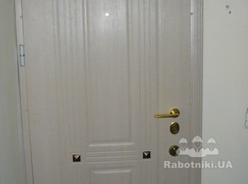 двери страж Престиж
http://vsidveri.kiev.ua/index.php/kolektsiya-prestizh