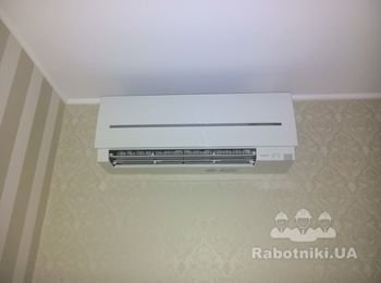 Кондиционер серии Стандарт Mitsubishi Electric на ЖК Солнечная брама