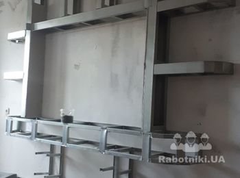 Монтирую гипсокартон быстро и качественно. Живу на Лукьяновке, по этому чем ближе ехать тем лучше. Профессиональный инструмент. Опыт большой. Работаю как комплектующими фирмы Кнаюф так и с отечественными материалами. Делаю планы потолков в графическом редакторе по визуализации дизайнера (корректирую) или по фото из интернета. В инстаграм: 27ud27 . В Ютубе: Сергей гипсокартон.