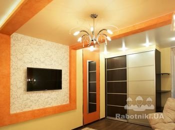 матовый натяжной потолок желтый