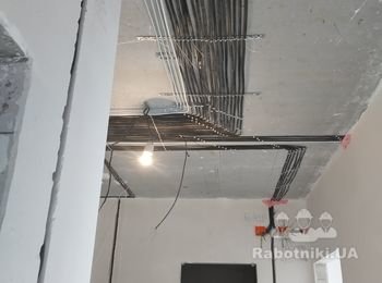 Монтаж по потолку