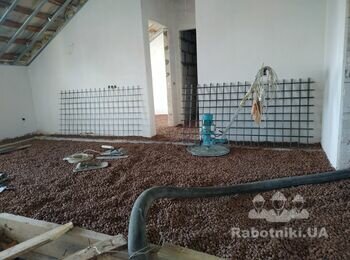 Влаштування машинної стяжки з використанням керамзиту в приватному будинку в с. Козин