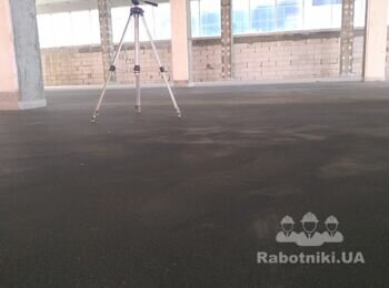 Влаштування машинної стяжки в офісному центрі на Голосіївському проспекті.