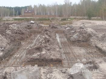 установка каркаса ростверка